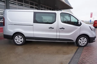 Renault Trafic 2024 - 2.0 Blue dCi 130PK T29 L2H1 Advance Dubbelcabine image 3