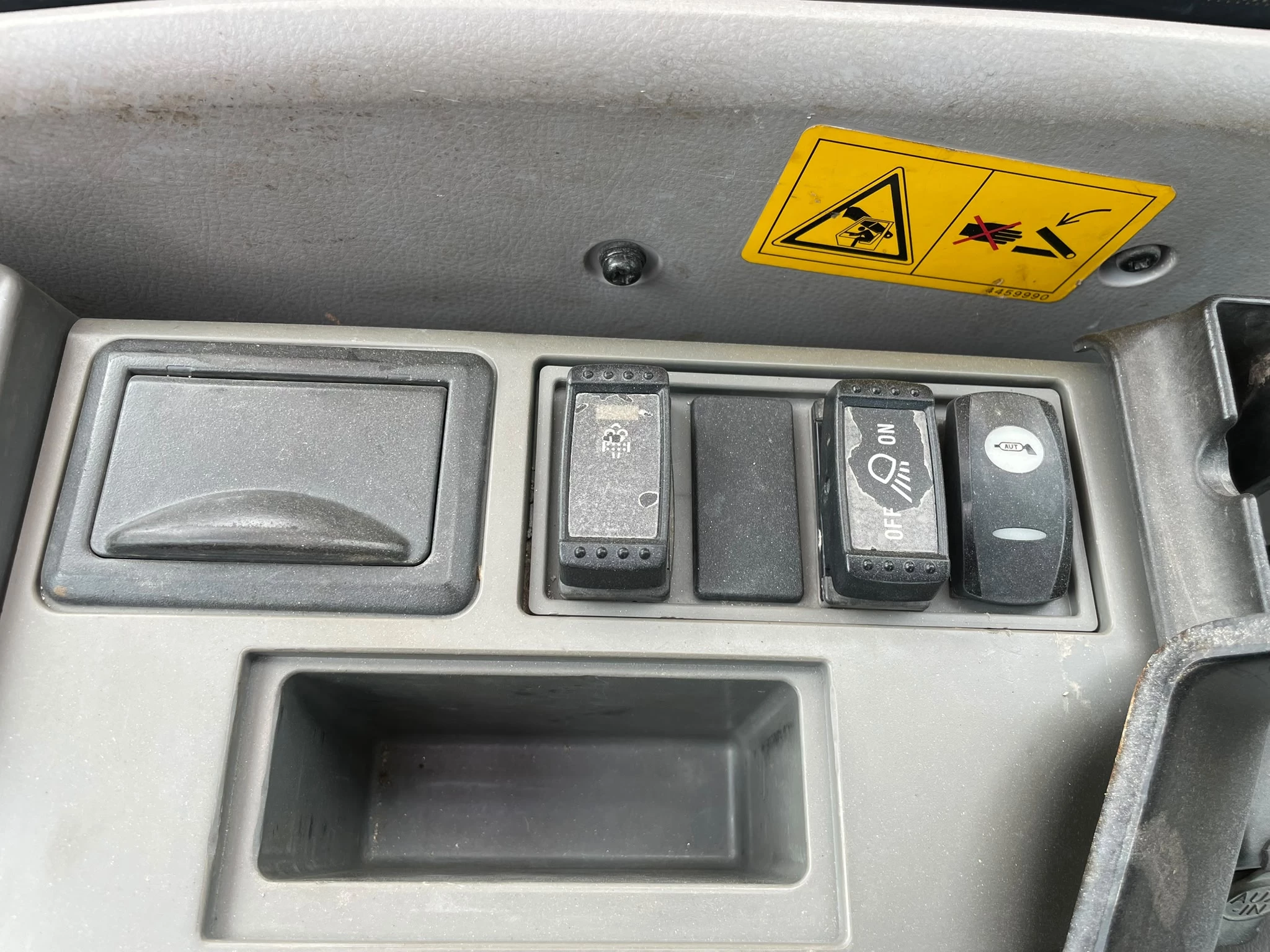Hitachi ZX350LCN-5 2013 Bild 23