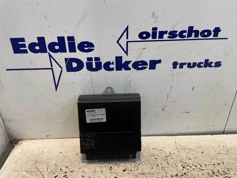 Iveco - 504215042 ECAS 4X2 CONTROL UNIT WABCO 4461702110 image 1