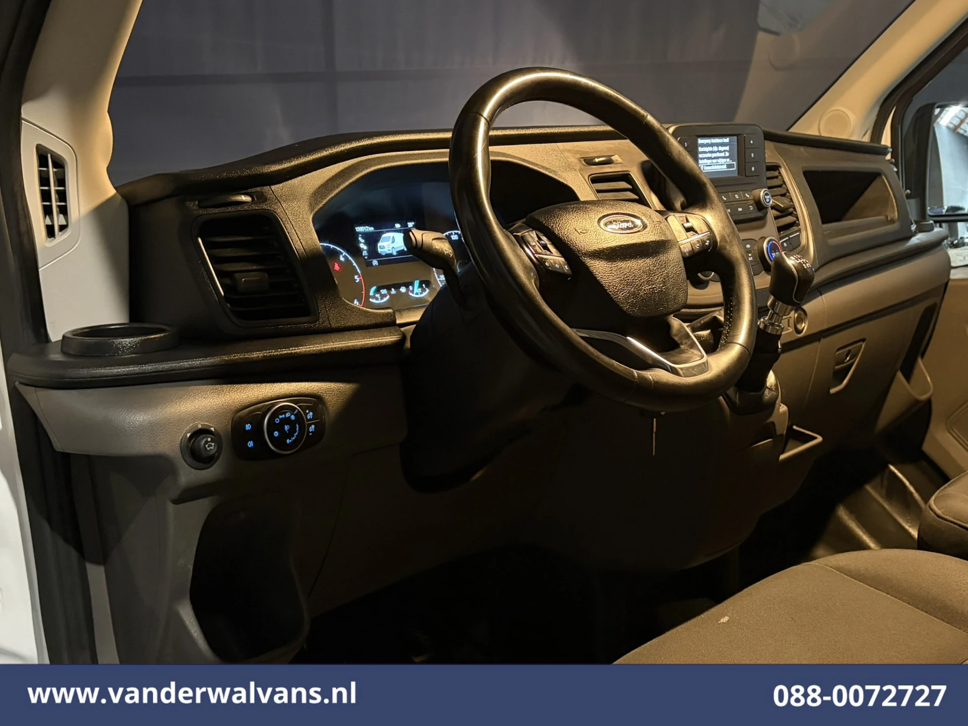 Ford Transit 2022 - 2.0 TDCI 131pk L3H2 Euro6 Airco | Camera | Cruisecontrol | Verwarmde Voorruit afbeelding 16