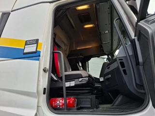 Renault T480 Comfort 2018 - / DOUBLE TANK / TUV:26-06-2026 / PARK-AIRCO / FRIDGE / LWDS / FULL-SPOILER / 2XBED / AUTOMATIC / EURO-6 / 2018 imagen 25