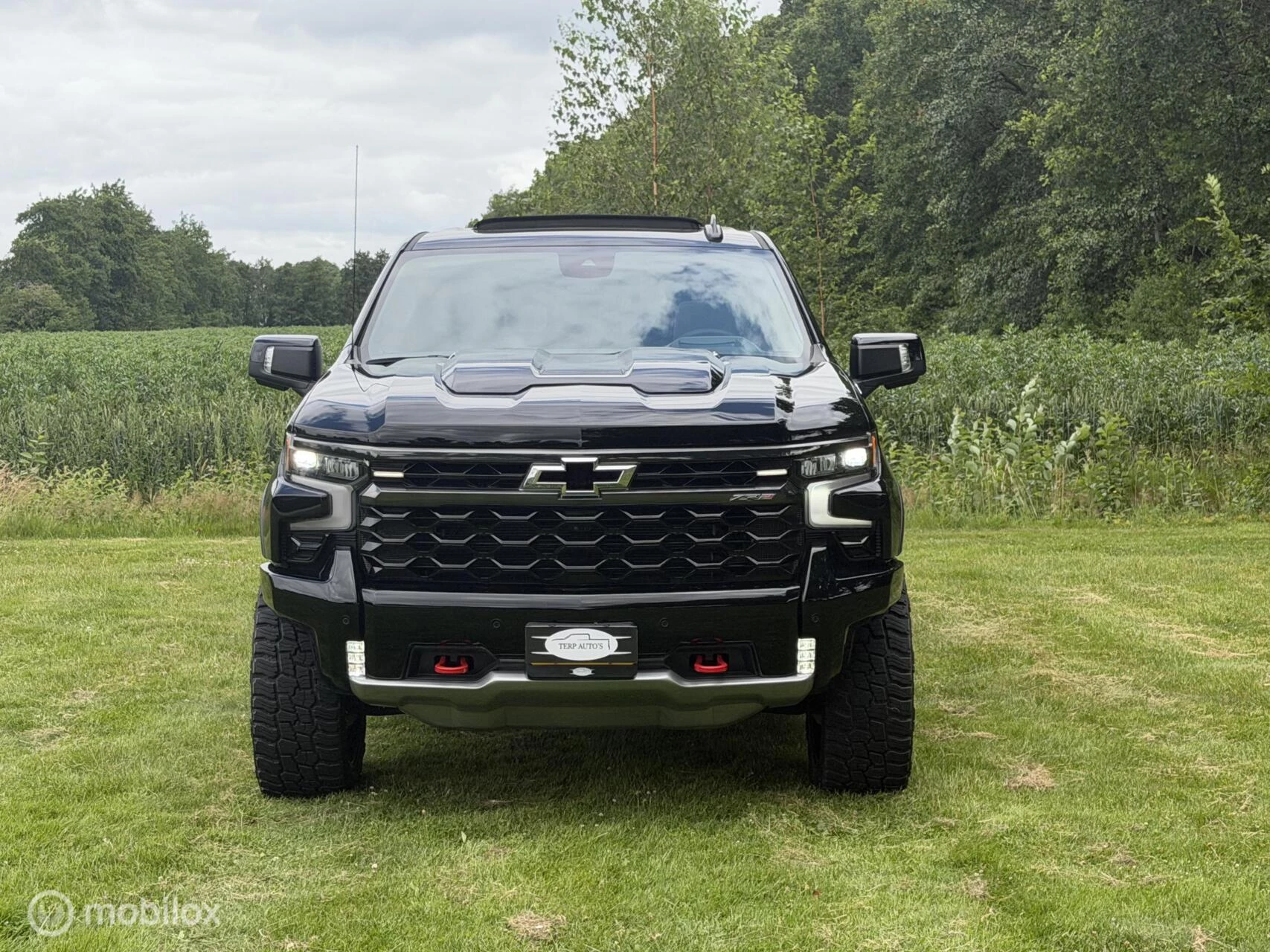 Chevrolet Silverado 2024 - USA ZR2 6.2 V8 image 2