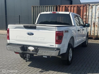 Ford F-150 2023 - USA Xlt obrazek 8