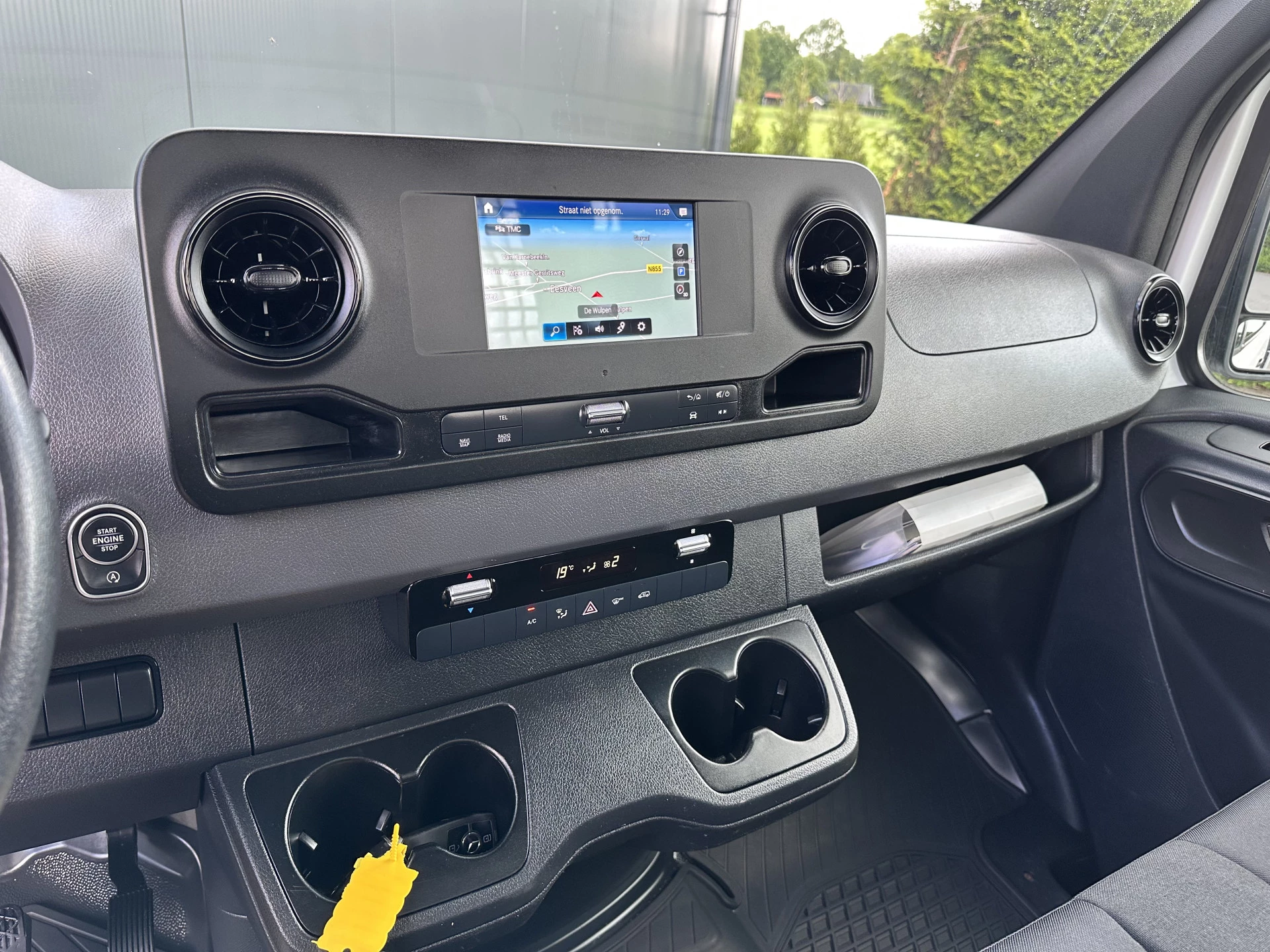 Mercedes-Benz Sprinter 2020 - 316 CDI 164 PK AUTOMAAT RWD 3.5T / PICK UP / 1e EIG. / 32.605 KM / AIRCO / CRUISE / NAVI / APPLE CARPLAY / ANDROID AUTO image 12