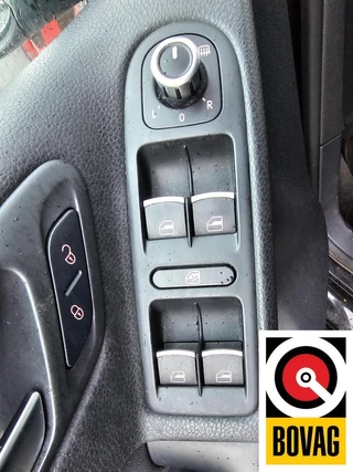 Volkswagen Golf 2010 - 1.2 TSI Highline BlueMotion nieuwe Ketting obrazek 13