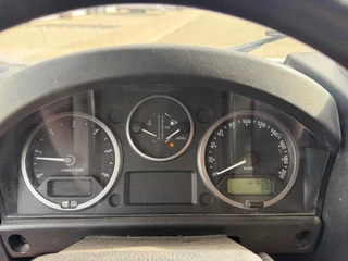 Land Rover Defender 2011 - 2.4TD HT 110S 4x4 Airco Trekhaak 107000KM afbeelding 12
