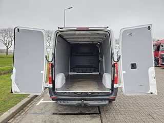 Mercedes-Benz Sprinter 2021 - 211 image 12