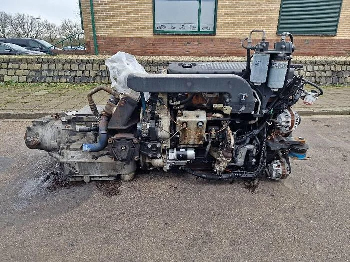 Iveco Cursor 8 F2BE0681B image 1