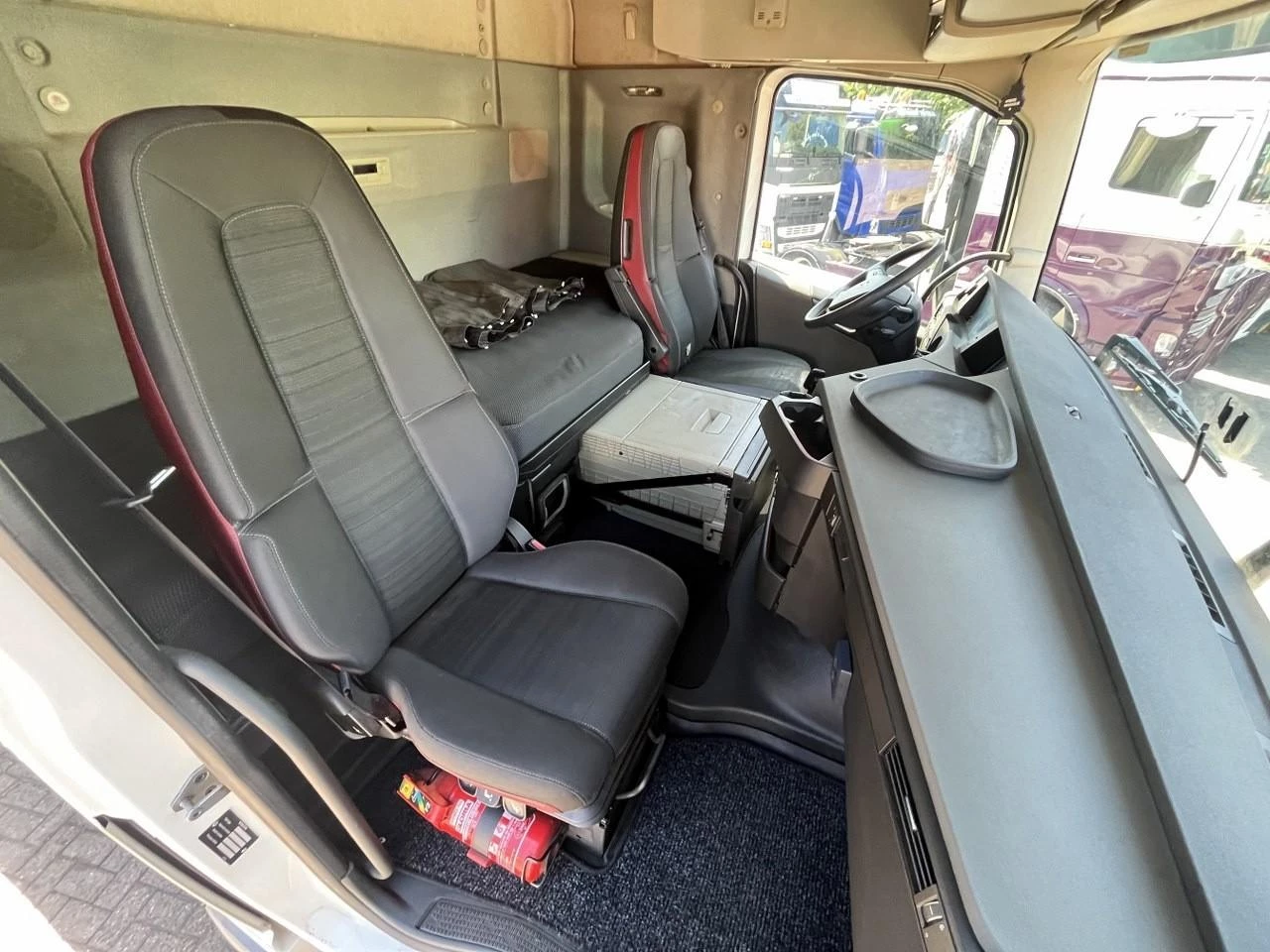 Volvo FH 2015 immagine 8