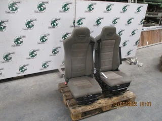 Iveco - 5801416515 // 5801419691 HI WAY EURO 6 RECHT EN LINKS obrázek 3 náhled