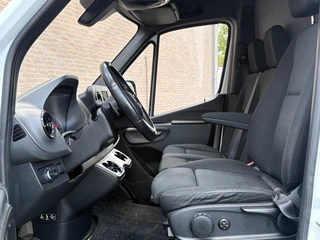 Mercedes-Benz Sprinter 2022 - 315CDI 150PK Bakwagen + Laadklep + Trekhaak 3.500KG immagine 2 miniatura