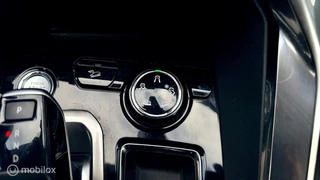 Peugeot 3008 2020 - Aut.| LED | Navi | PDC | 82025 KM |6M Garantie image 24
