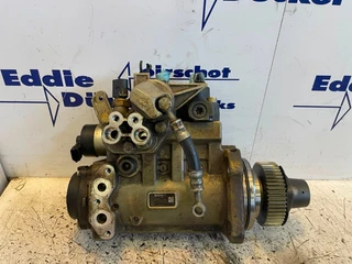 Mercedes-Benz - A 4710900850 HIGH PRESSURE PUMP BOSCH 0445020261 te koop