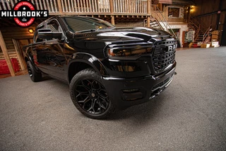 Dodge Ram 1500 2024 - limited H/O 540PK image 3