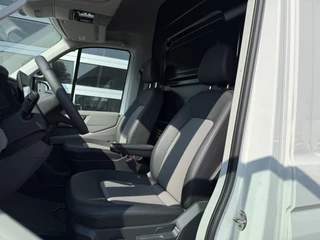 Volkswagen Crafter 2024 - 30 2.0 TDI L3H3 Trendline Airco/Apple-Android carplay image 5