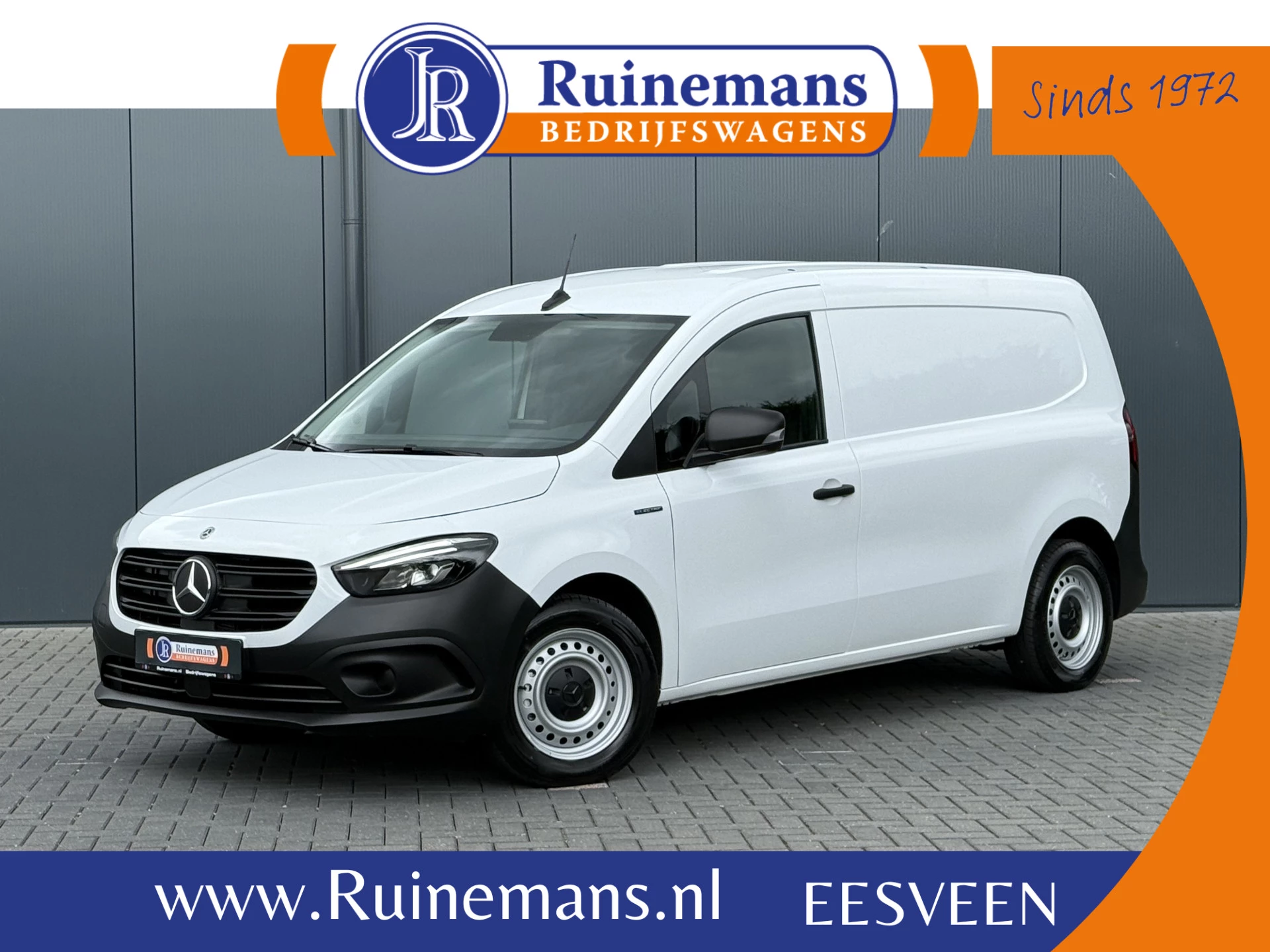 Mercedes-Benz eCitan 2023 - 112 Pro L2H1 / 51 kWh / 6.716 KM / ** RIJKLAAR ** / LED HIGH PERFORMANCE KOPLAMPEN / CAMERA / ECC / TREKHAAK / STOELVERW изображение 1