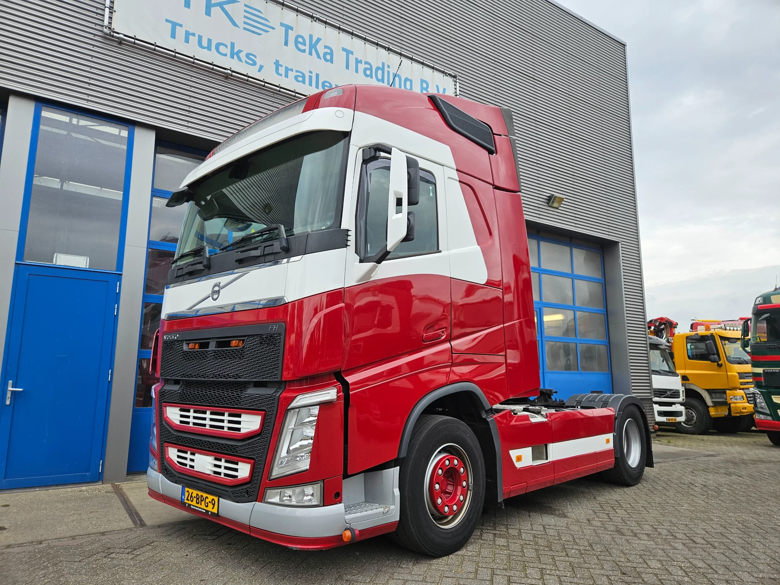 Volvo FH 2018 - 500 Double tank Spoilers TUV 2-2027 afbeelding 1