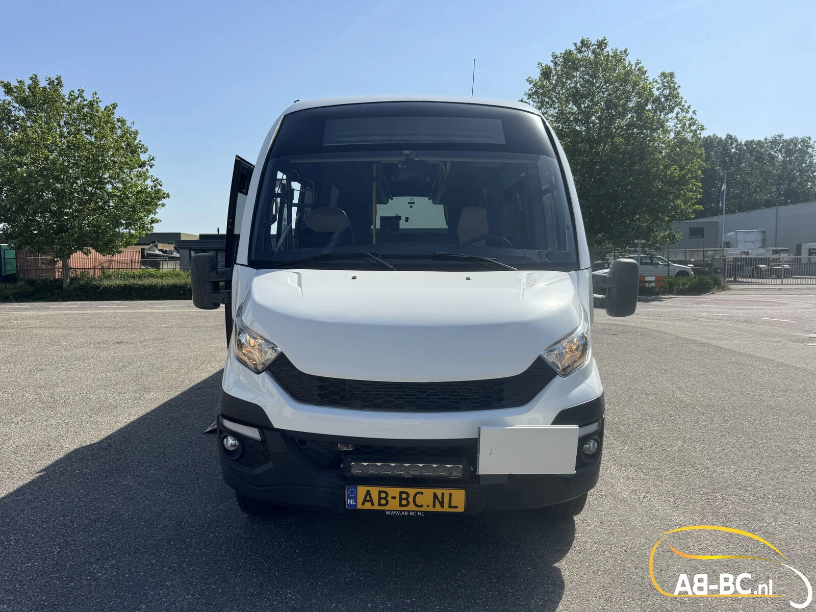Iveco Rosero First 24 Seats EURO 6 2015 afbeelding 8