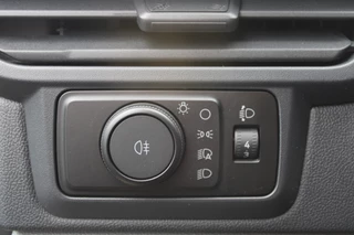 Ford Transit Custom 2025 - 320 2.0 TDCI L2H1 Trend 136pk - 2x Schuifdeur - LED koplampen - Carplay - Android - Camera - Stoelverwarming - 70l tank - Rijklaar bild 19