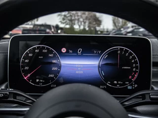 Mercedes-Benz C-Class 2024 - Estate 300e | AMG Line | Panodak + Blacked out image 9