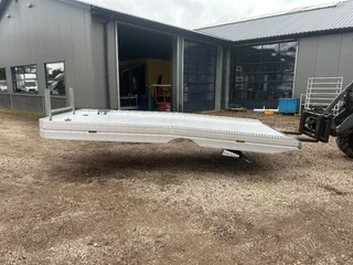 Veldhuizen aluminium OPZETBAK voor vrachtwagen trekker - N/A image 1