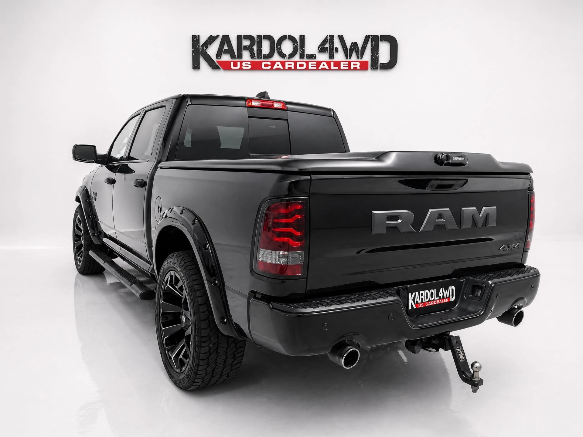 Dodge Ram 1500 2024 - 5.7 V8 4x4 Crew Cab 5'7 Laramie | Trekhaak | Tonneau cover | extra LPG 200L | Wide boddy | Fuel 22inch velgenset| afbeelding 4