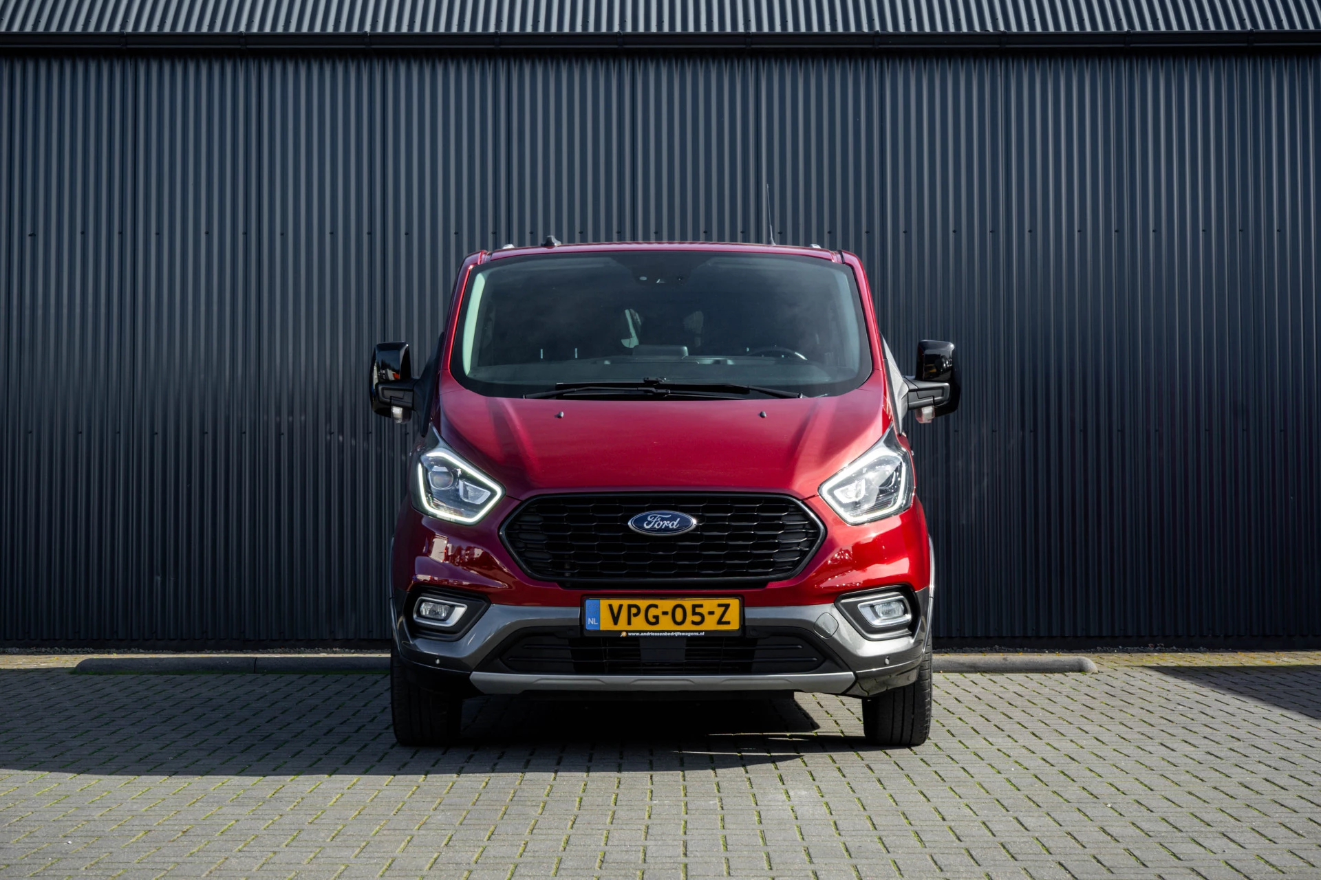 Ford Transit Custom 2022 - 2.0 TDCI L2H1 | 170PK | Trail | DC 5-Persoons | Camera | Carplay | Lederen interieur obrázek 3