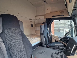 Mercedes-Benz Actros 2017 - 1833 4x2 - Bussbygg box sidedoors - Loadlift - Full air - 5.80 WB image 23