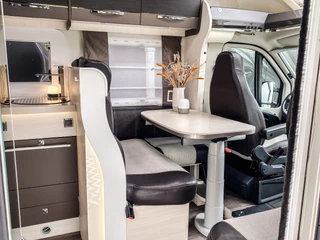 Challenger 398 XLB 2017 - 150PK Automaat afbeelding 14