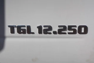MAN TGL 2019 - 12.250 Bakwagen + Laadklep DHollandia 2000 kg image 16