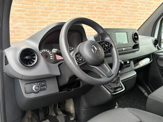 Mercedes-Benz Sprinter 2020 - 211CDI L2H2 / Cruisecontrol / Carplay / Euro6 afbeelding 2 miniatuur