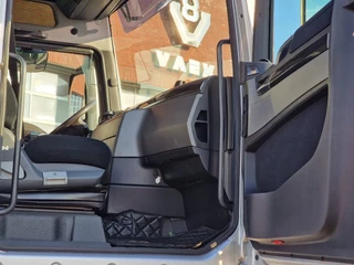 MAN TGX 2016 - 18.560 4x2 - Retarder - Night clima - Full air - 2x tank bild 21