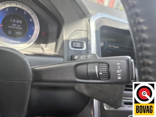 Volvo XC60 2012 - 2.0 T5 R-Design zdjecie 14