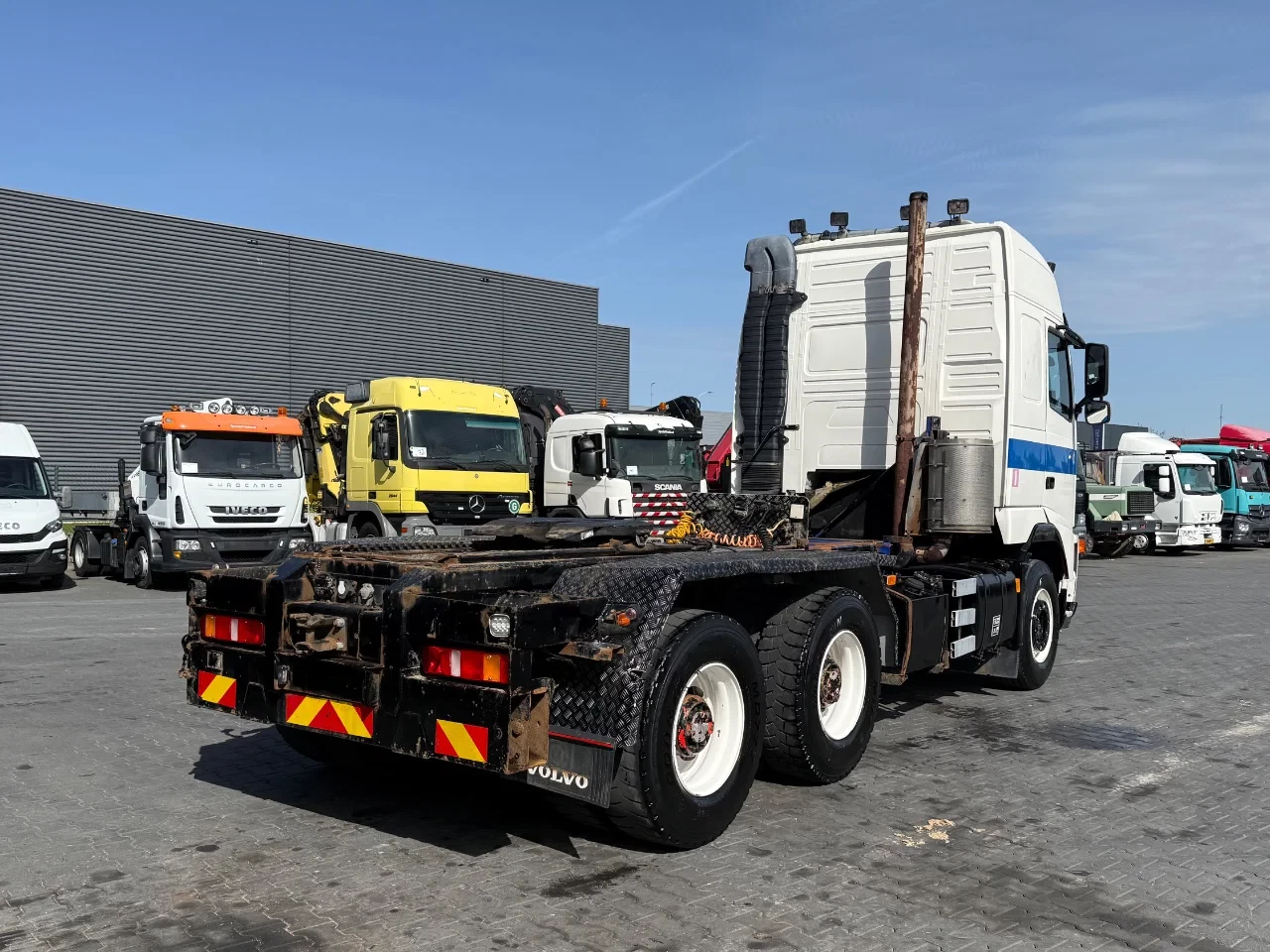 Volvo FH 2006 - 480 6x4 / I-shift / Schuifschotel Bild 6