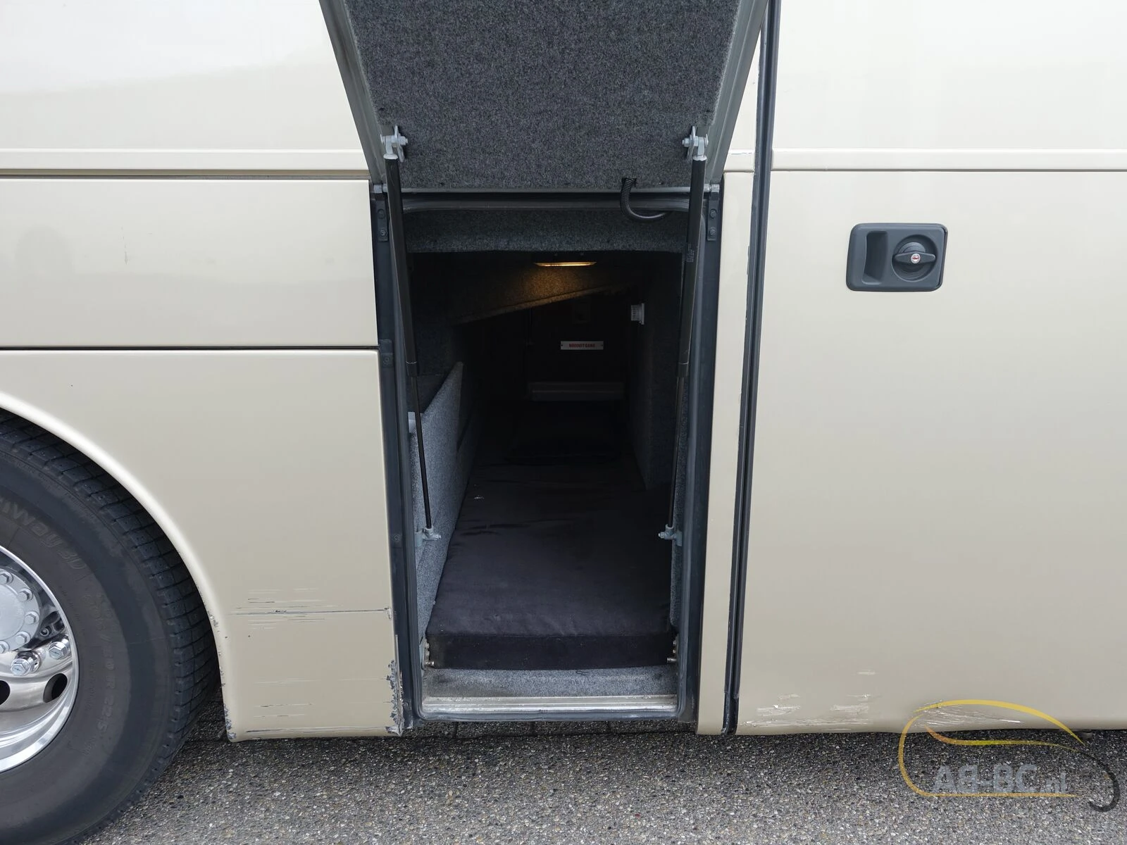 Van Hool TX15 Acron - 46 Seats, Euro 6 2016 obrázek 35