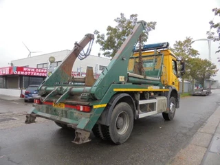 Mercedes-Benz Antos 1824 2015 - 4X2 image 4