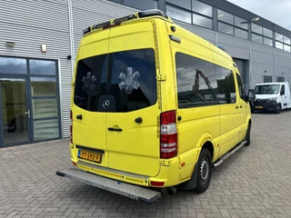 Mercedes-Benz Sprinter 2017 - 319CDI L2H2 AMBULANCE AUTOMAAT V6 MOTORSCHADE obrazek 4