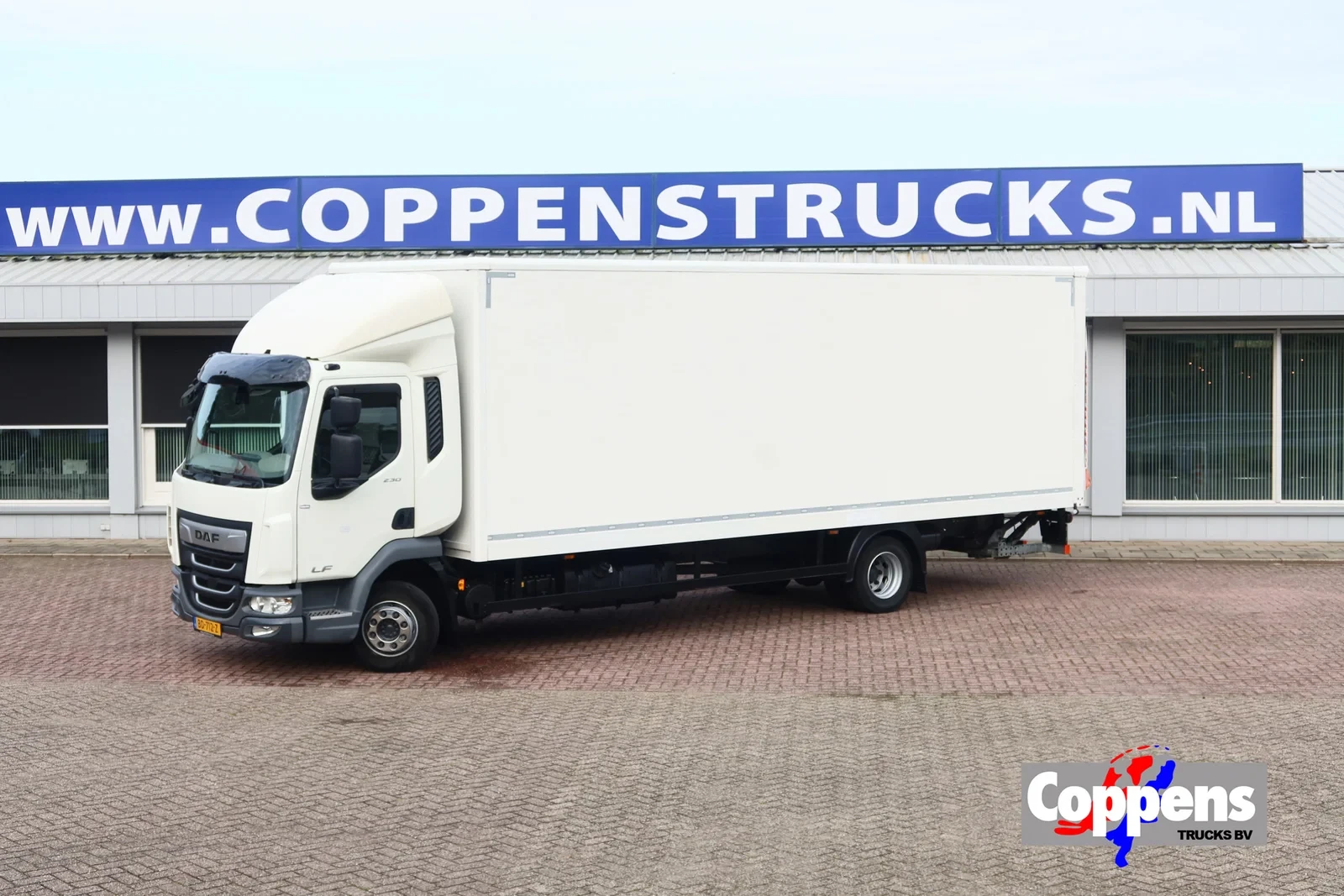 DAF LF 2024 - 230 45 LF 230 FA Bak+ Dhollandia klep 1500 kg image 1