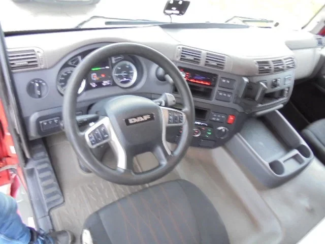 DAF CF 410 2018 - NL TRUCK image 9