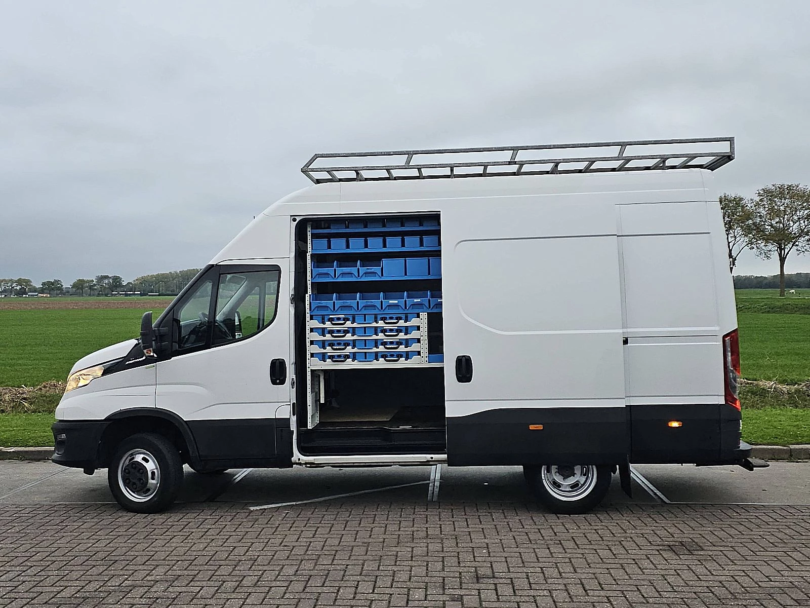 Iveco Daily 2020 - 50C18 image 17