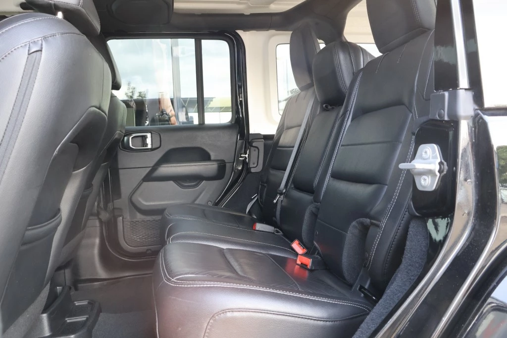 Jeep Wrangler 2018 - 2.0T SAHARA 4x4 Automaat / Leder / 1e Eigenaar afbeelding 21