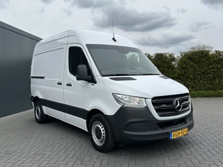 Mercedes-Benz Sprinter 2020 - 314 CDI 143 PK AUTOMAAT / L1H2 / 1e EIGENAAR / CAMERA / GEVEERDE STOEL / BLIND SPOT / CRUISE / AIRCO immagine 4