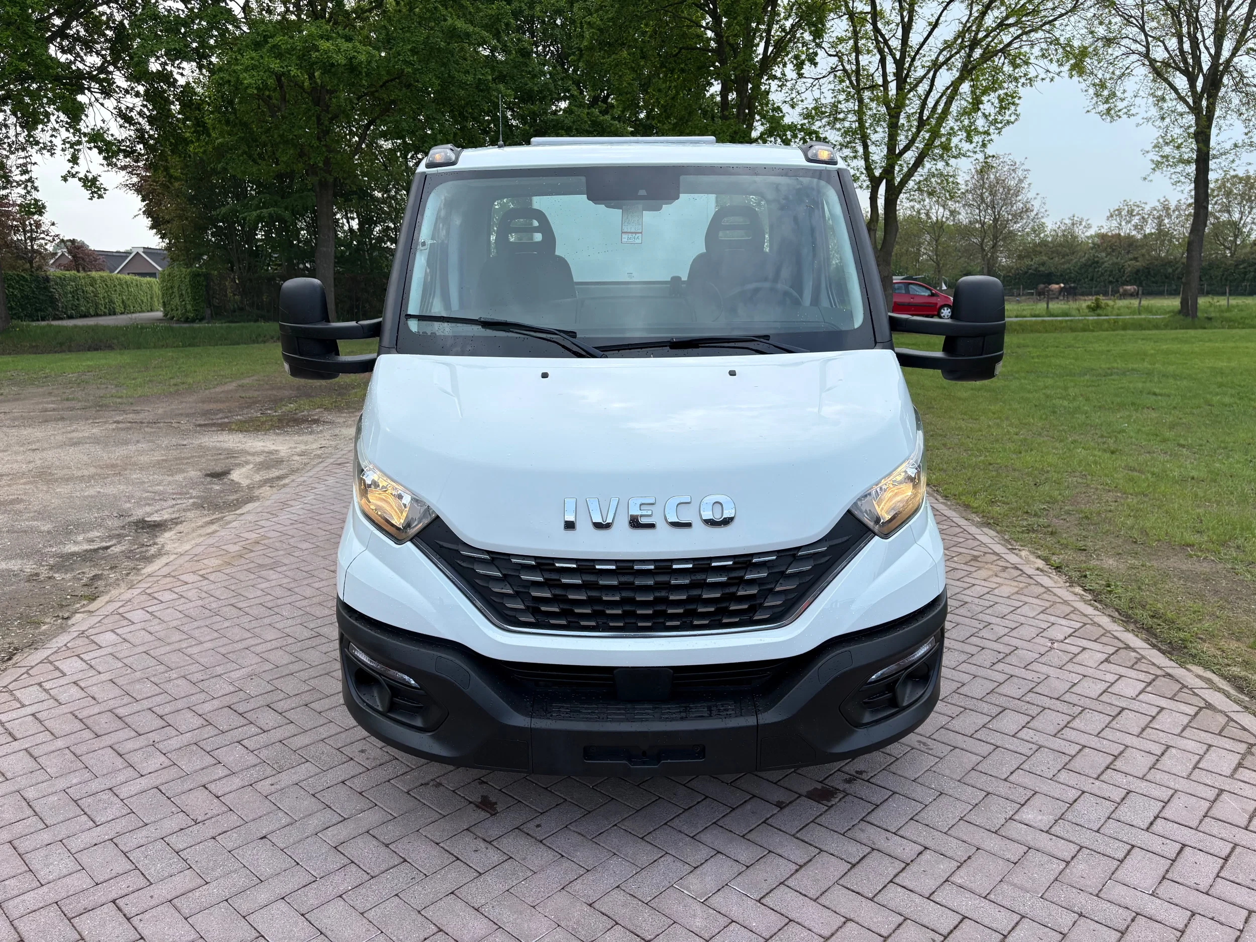 Iveco Daily 2026 - 40C18 HI MATIC Be trekker 8.7 ton euro 6 zdjęcie 7
