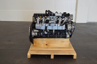 Nissan N/A - TB45 forklift engine, Brand new! 100% original image 2