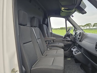 Mercedes-Benz Sprinter 2021 - 317 obrazek 7
