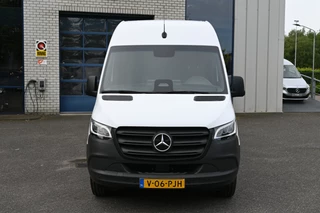 Mercedes-Benz eSprinter 2024 - 320 RWD L2H2 Select 81kWh imagem 2