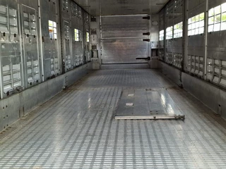 Finkl N/A 2008 - SAV35 - 3 deck Livestock - Water & Ventilation - Lifting Floors - Lifting roof image 43