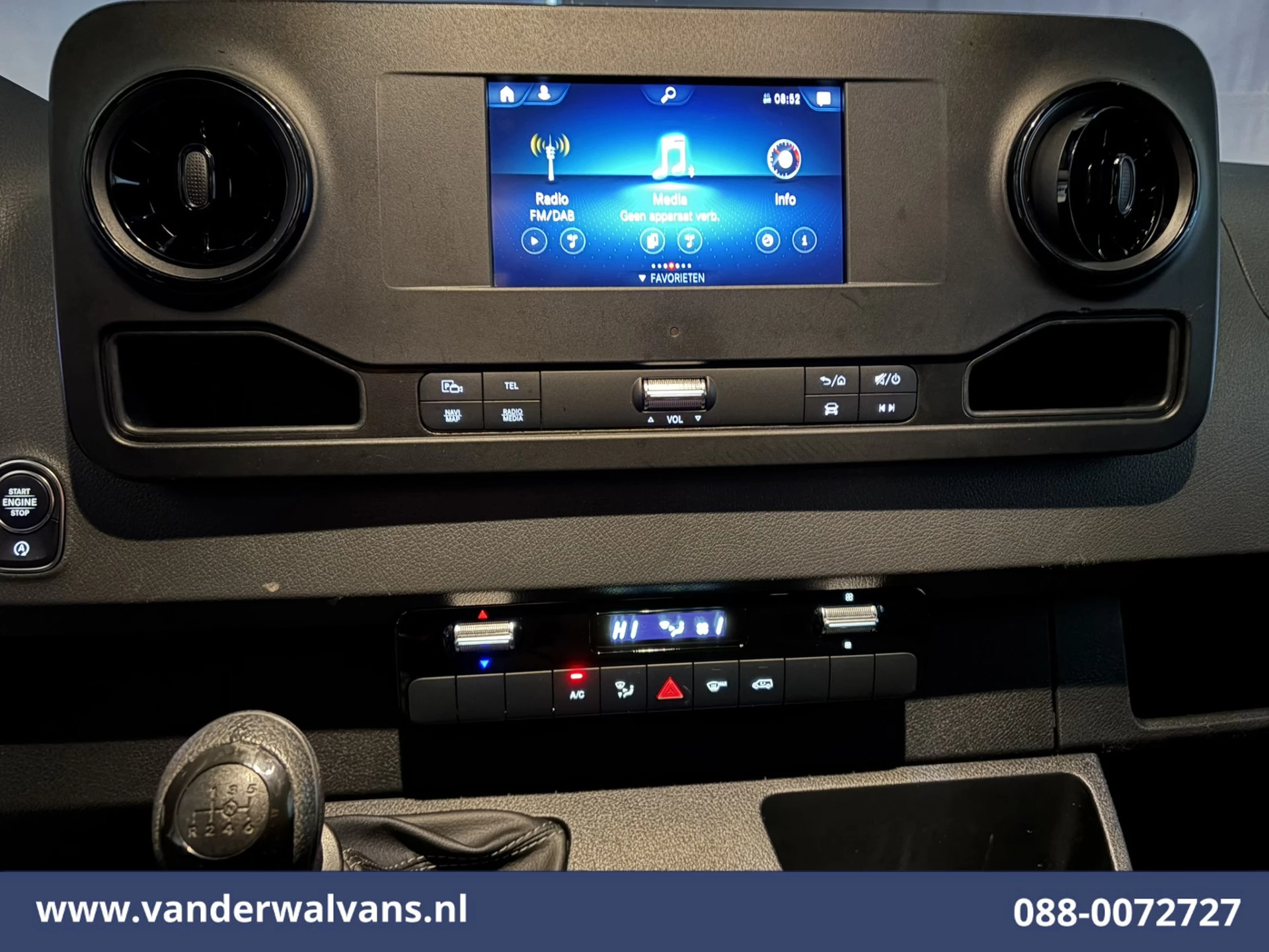 Mercedes-Benz Sprinter 2023 - 317 CDI 170pk L3H2 Euro6 Airco | 360 graden Camera | Navigatie | Apple Carplay | Cruisecontrol image 19
