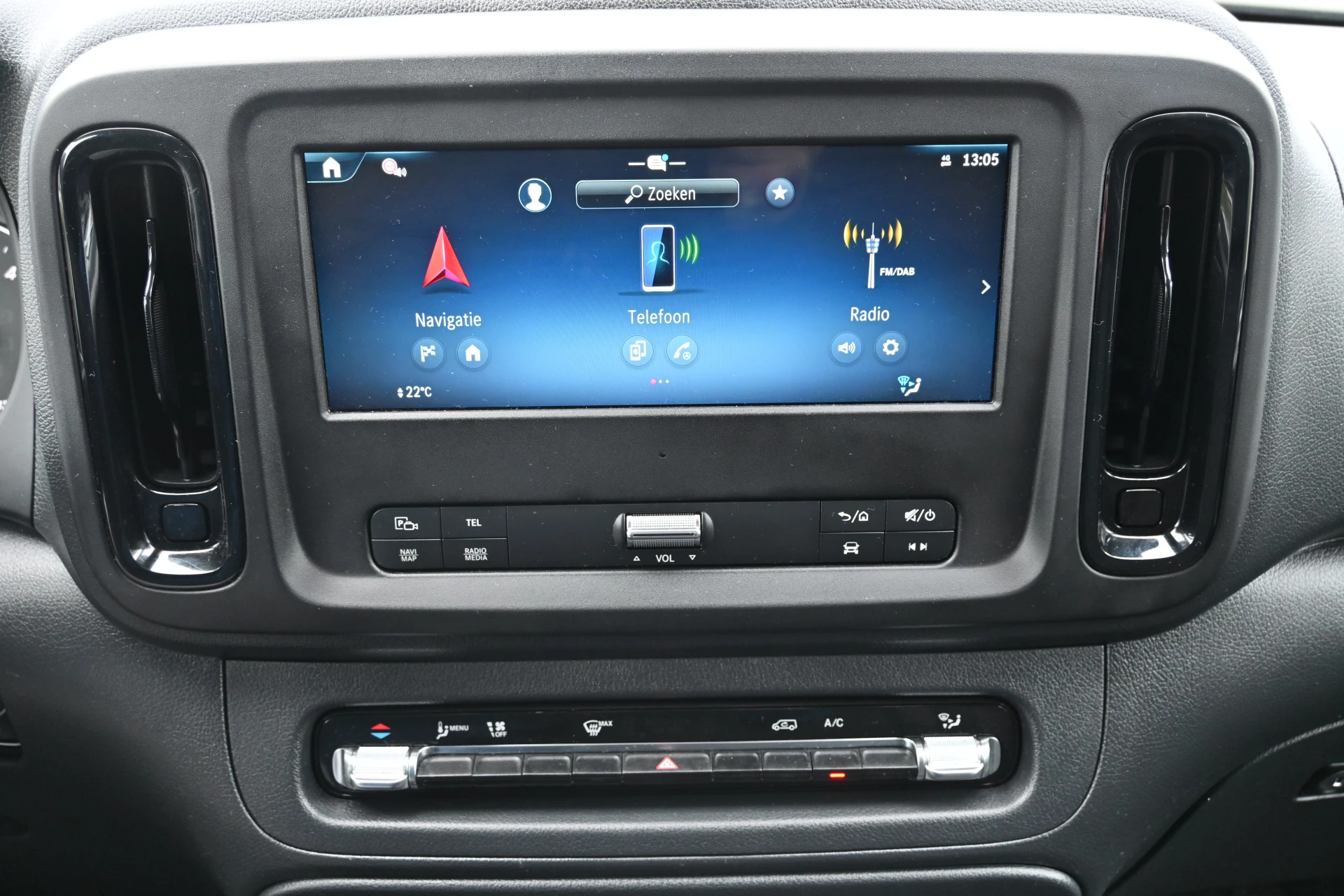 Mercedes-Benz Vito 2024 - 116 CDI L3 Pro obrázek 5