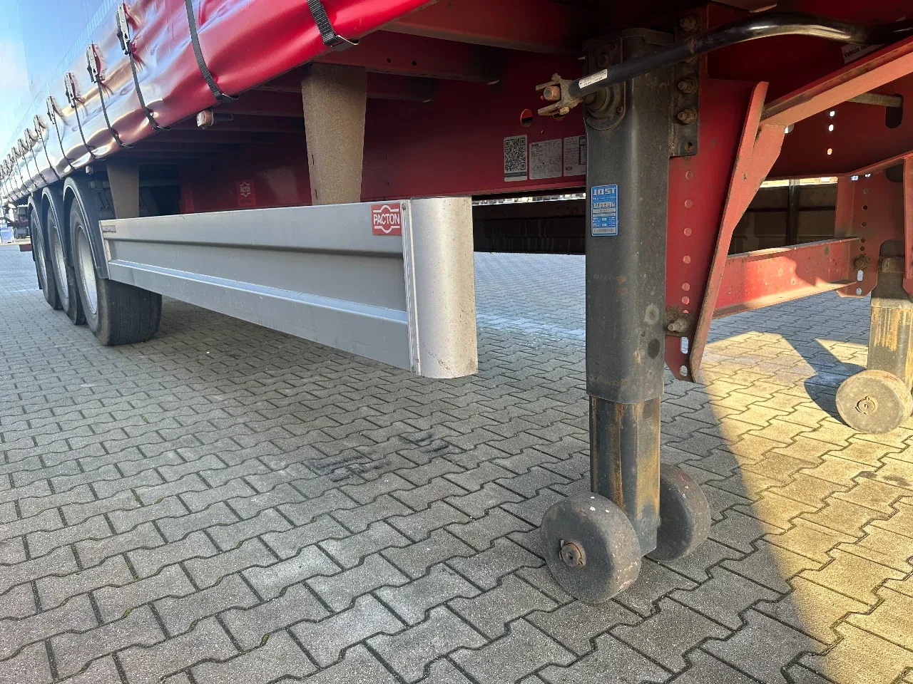 Pacton 2020 - NIEUWE ZEILEN / alu zijborden + planken / hardhouten vloer / NL-trailer / APK: 08-2026 Bild 19